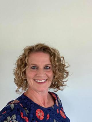 #5 Linda Barrie: Breaking Rigidity and Being Truly Happy