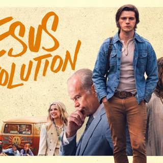 Oväntad succé för filmen Jesus revolution / Kyrkors säkerhetsberedskap efter ökat terrorhot