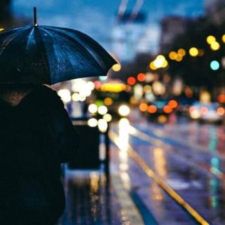NYC Rain & Umbrella Walk - 10 Hours Sleep Sound