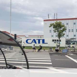 CATL Launches 5-Minute Charging Tech, Flipkart Relocates to India, Logitech Raises Prices 25 Percent, Apple Struggles with Supply Chain, and more...