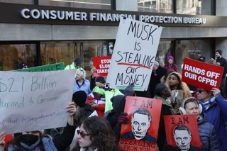 'It's Elon versus everyone': A dire warning from fired federal workers (w/ Cat Farman, Jasmine McAllister, & Will Munger)