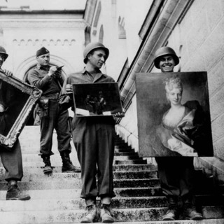 36. Nazisternas plundringståg av Europas konstskatter