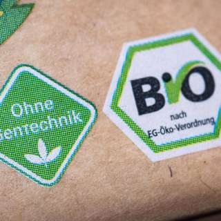 EU Deregulates Genomic Plant Breeding, US Eyes Permanent Poland Base, TRT Suspends Commentator Over Iran New Zealand Mixup, Navy Chief Fined in Secrets Case, and more...