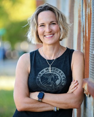 Creative Healing: Unleashing Your Inner Artist for Transformation with Maggie Parr