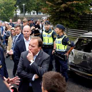 Poliskritik mot Expressens agerande innan bränderna i Göteborg, oemotsagda barfota-teorier, nazist kartlade journalister – hävdade källskydd