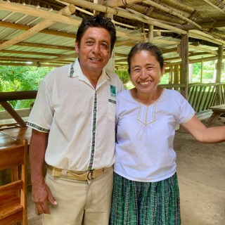 #30: How to Make Multigen Travel Plans, Touring in Belize, Defining the New Luxury