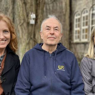 Naturpanelen om nattvioler, fyrklöver och harens snurriga snopp