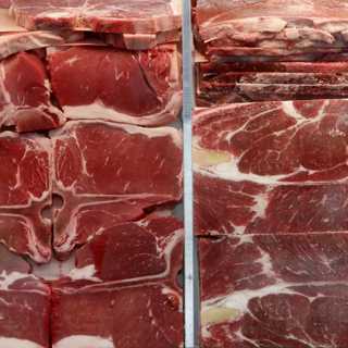 Tyst från Ekot om uppropet Vems SR, Matbutikens snusk skyddas av anonymitet, Expressens planer på att sluta vara kvällstidning