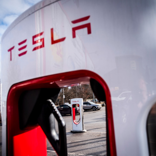 Tesla får nej – laddstationen i Gävle förblir strömlös