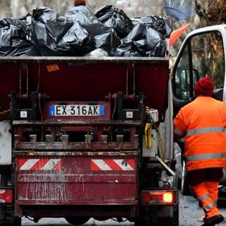 Migrants Rescued in Burning Channel Boat, Million Euro Lottery Found, EU Launches 5B Scaleup Fund, Lufthansa Sees Profit Plunge, and more...