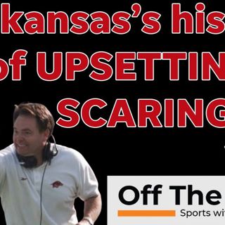 Why do Vols have a history of struggling with Arkansas Razorbacks?