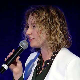 #13 - Claire Walsh on testing which policies work & how to get governments to listen to the results