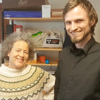 #27 - «Må vi kjøpe ting?» m. Ingun Grimstad Klepp og Børge A. Roum ++
