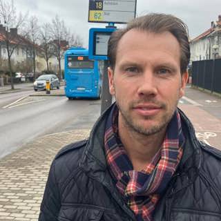 Spärrade flygbiljetter satte stopp för resan