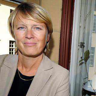 Irene Wennemo - om spruckna jobbpakter 
och läckande trygghetssystem