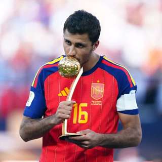 Rodri Joins Barca Reinforces Midfield, Red Bull Reorganizes Lineup at Dutch GP, European Seas Face Warming Crisis, BRICS Clash Over EU CBAM, and more...