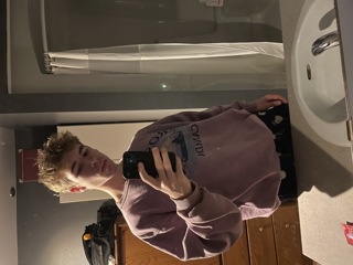 Teen Resilience: Overcoming Challenges in the Social Media Age - Josh Peters