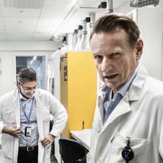 Så granskas vaccinerna för biverkningar