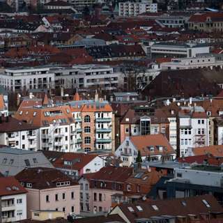 Korea and Italy Deepen AI Ties, Munich Rents Surge Again, Prague Aims as Top European Destination, Polish Fundraiser Powers Kyiv, and more...