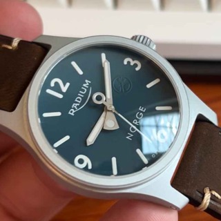 BONUS: Tett på helt ny, norsk klokke! Radium 38mm