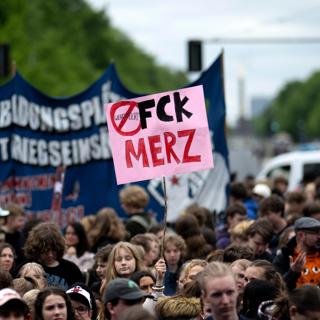 Debatte um Beleidigungen von Politikern - Schimpfwörter und Politik