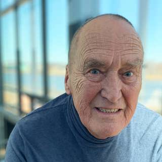 Hans Mosesson har inga tankar på pensionera sig