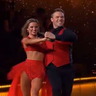PODCAST: Will Lincoln Lewis whip the shirt off to win #DWTS?