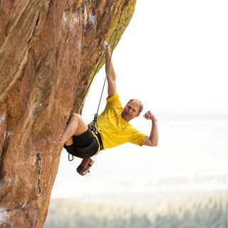 EP 226: Justen Sjong — How to Master ANY Technique, Send Faster, & Float on the Wall With ‘The Climbing Sensei’