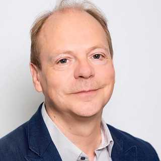 Utblick: Historia som makt, fiktion och sanning I