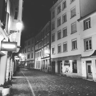 S3 Ep8: "We went to Germany and all we got was punished" - But a bunch of cool stuff happened too.