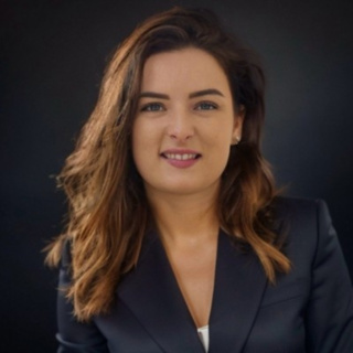 Polly Sanderson: Senior Program Manager (AI, Privacy & Data Regulation) at IBM