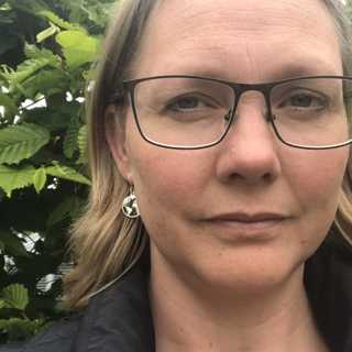 Marianne frågar om livet i riskgruppen äldre