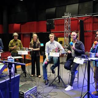Valspecial – AI-debatt med riksdagspartierna