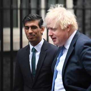 Is the cabinet really behind Boris?