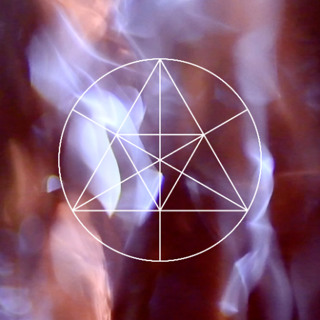 Mysteries of the Deep – Ultramarin