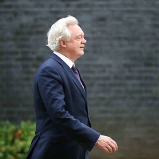 5:30am letter from David Davis urges unity