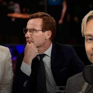 Afhayeenka baarlamanka iyo Ulf Kristersson oo shirjaraa'id saaka qabtay. 15 000 oo qof ayaa ku howlan dembiyada abaabulan.