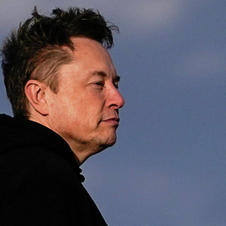 Hej AI, hvad vil Elon Musk ude i rummet?
