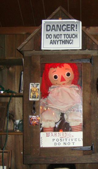 S1 Episode 19: Justin Pierce - Haunted Dolls | Ghost Stories | Hauntings | Paranormal and The Supernatural