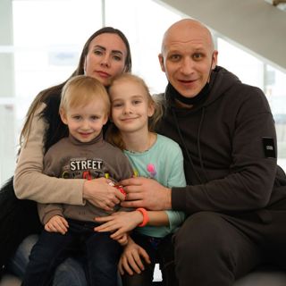 Why isn't the UK doing more to help Ukrainian refugees?