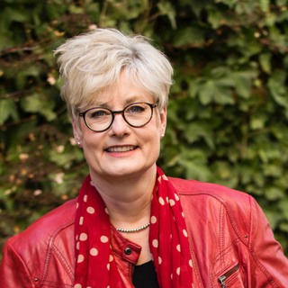 Marie Linder