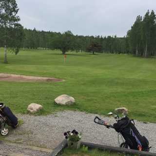 Fel hos Expressen om migrantläger på golfbana, svårt dilemma i terrorbevakning & Youtubers till attack mot Guldtuben