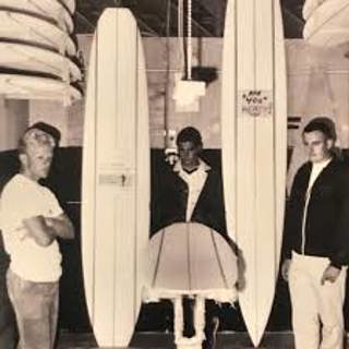 S2E5: Transcendental Memories of a Surf Rebel Chapter 17 - 21