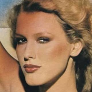 Carrie - den motvilliga supermodellen