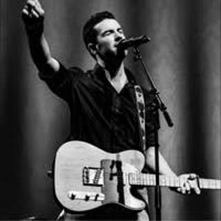 Marcos Cabanas Maldonado Discusses Music, Fan Experiences, and Political Undertones in Springsteen's Tours