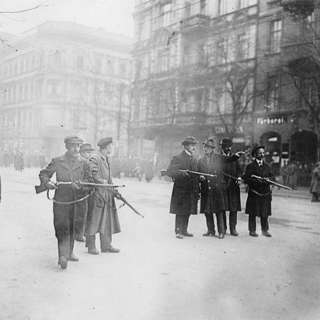 WW1/Episode 8 - War Without End