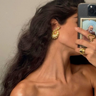 From Feast-or-Famine to Effortless: Eating Like a Naturally Thin Woman