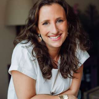Adelaide Entrepreneur Club Episode 24 - An interview with Mimi Nicklin