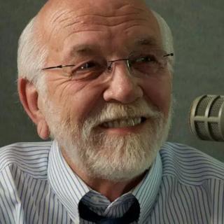 # 275: STEVE BROWN and his iconic voice that doesn't shy away from controversy or radical grace!