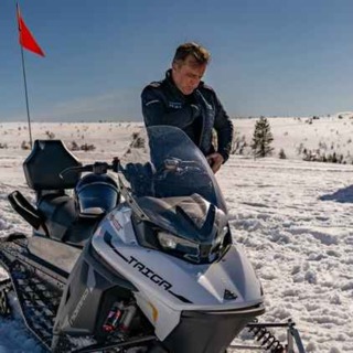 Podcast om världens första eldrivna snöskoter